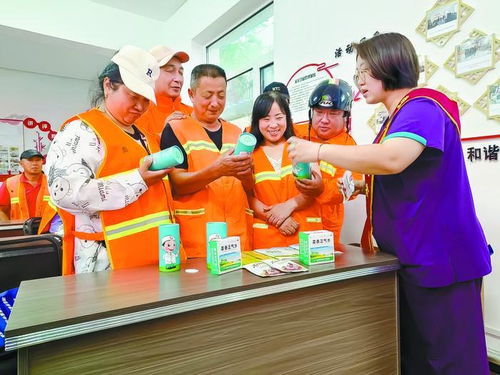 為環(huán)衛(wèi)工人送健康 尊重與關(guān)懷的禮儀服務(wù)